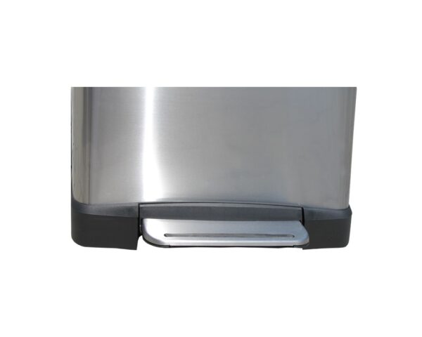 Kosz prostokątny CUBE, pojemność 30 l, stal matowa Kosz prostokątny CUBE, pojemność 30 l, stal matowa